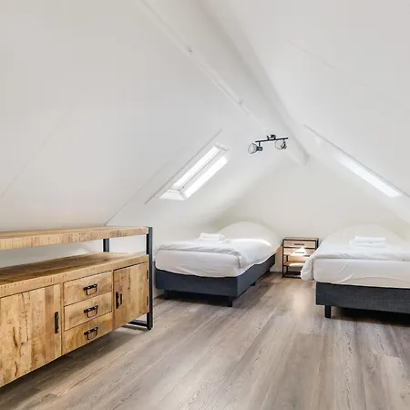 Boshuis Hoeve De Zuidrand פארק נופש